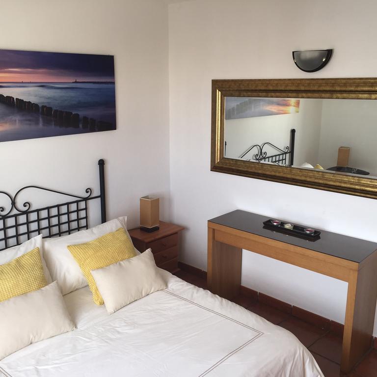 Las Rosas Apartment (Adults Only) Пунта-де-Мухерес Экстерьер фото